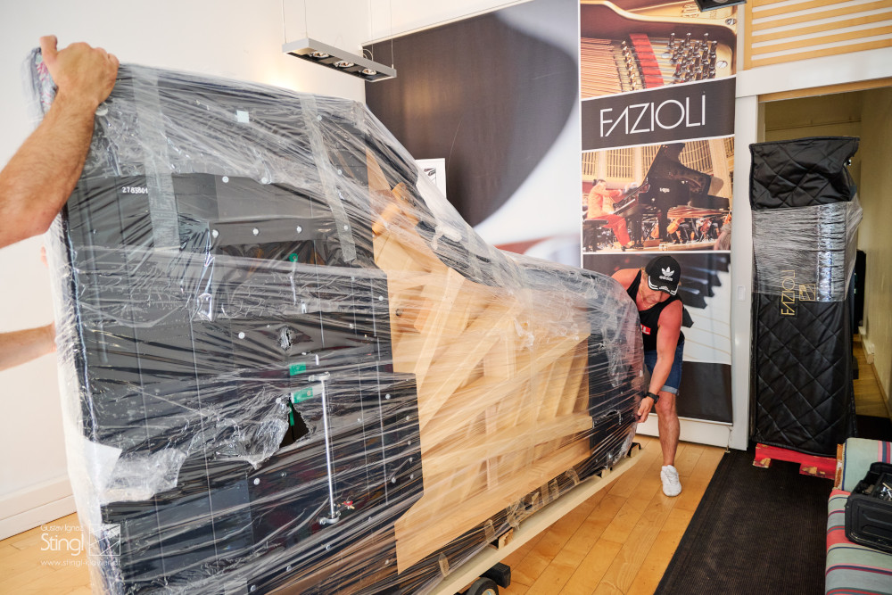 FAZIOLI F278 Konzertflügel angekommen